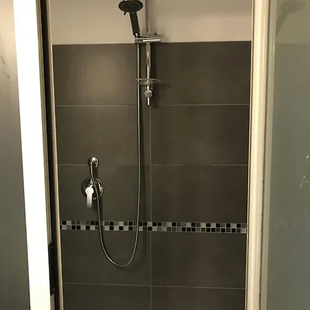 Sesta Strada Guest house Civitavecchia